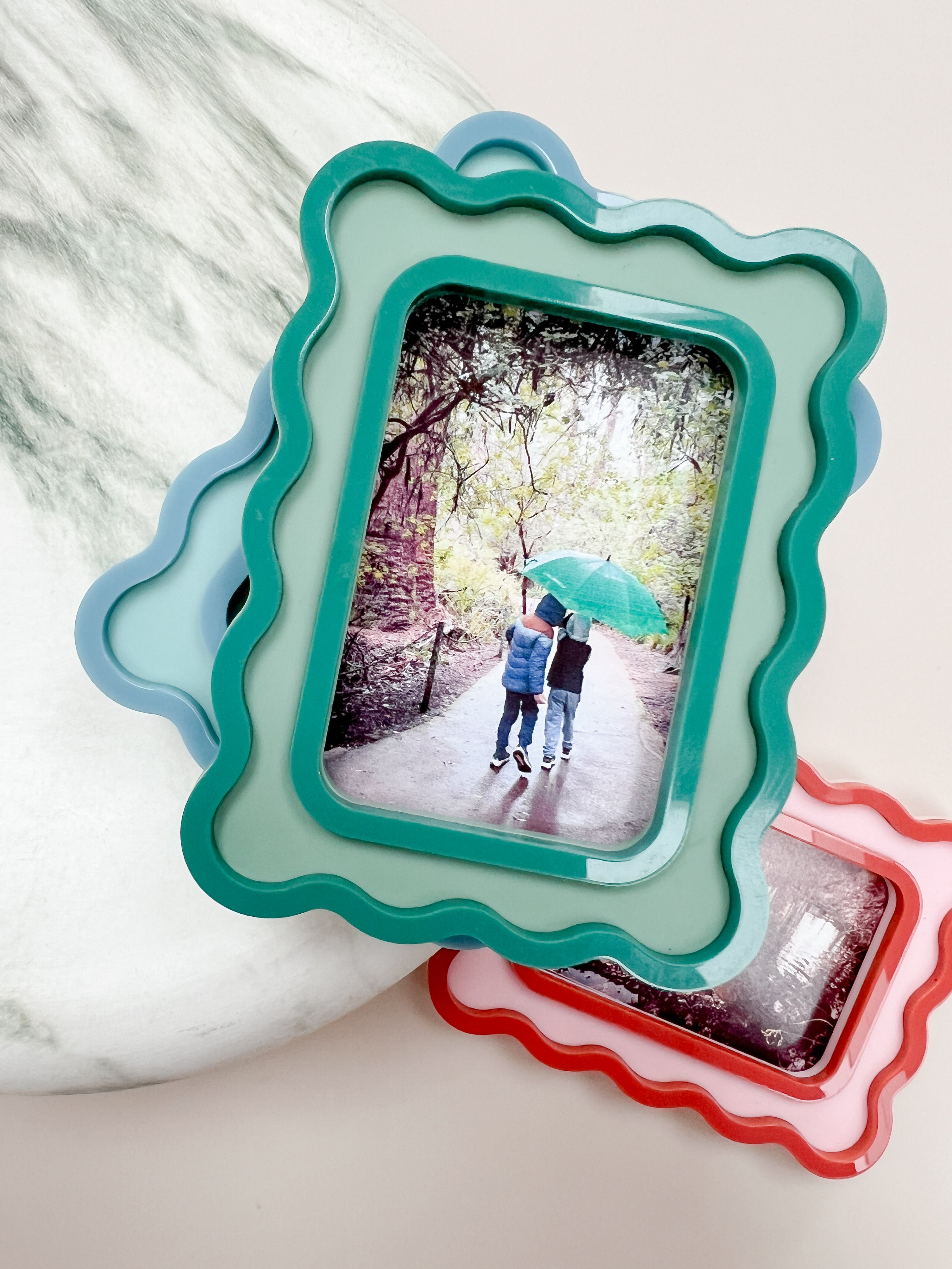 Mini Magnetic Photo Frames (fits 2 x 3 inch mini prints)