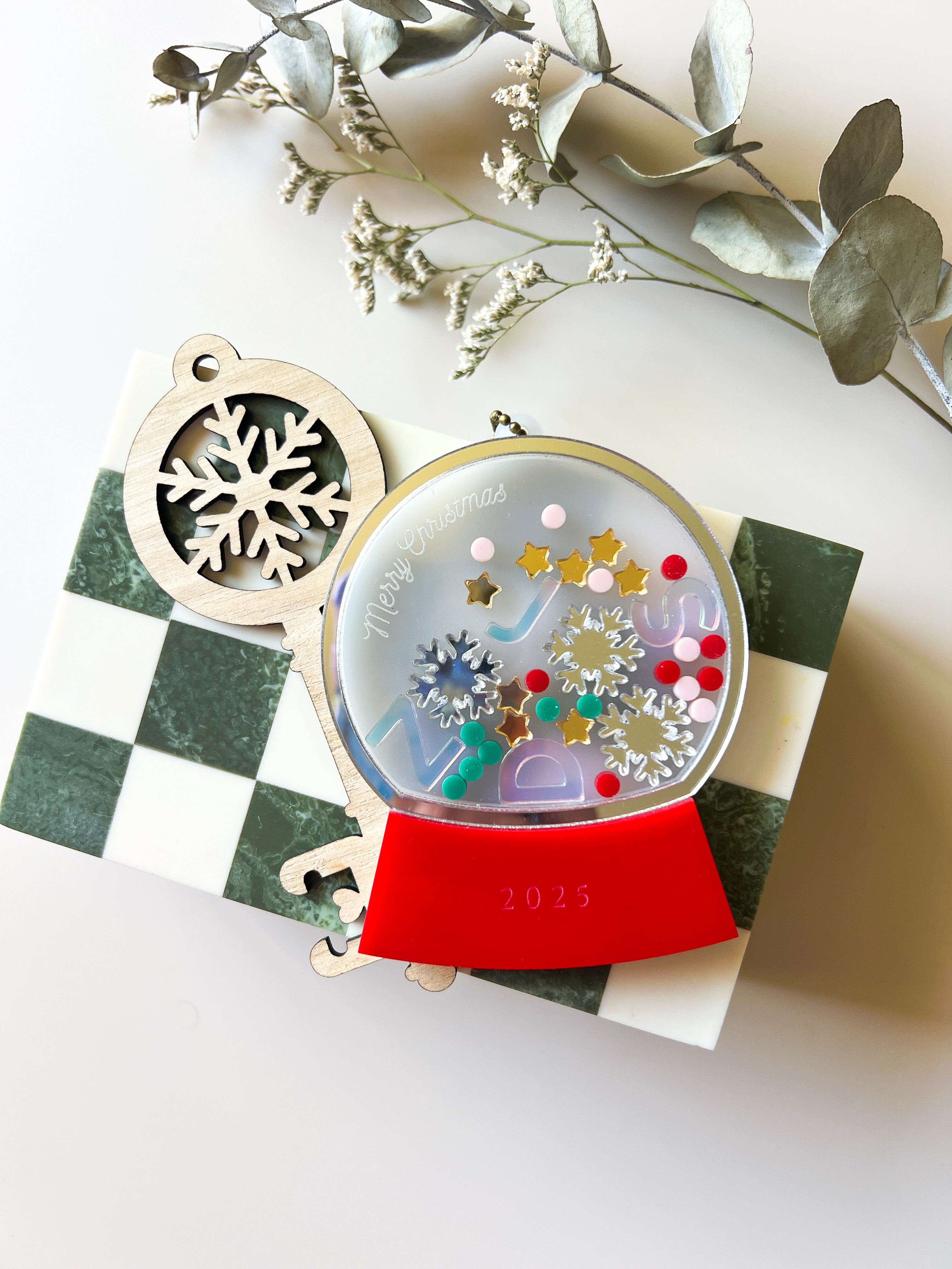 Personalised Snowdome Shaker Ornament